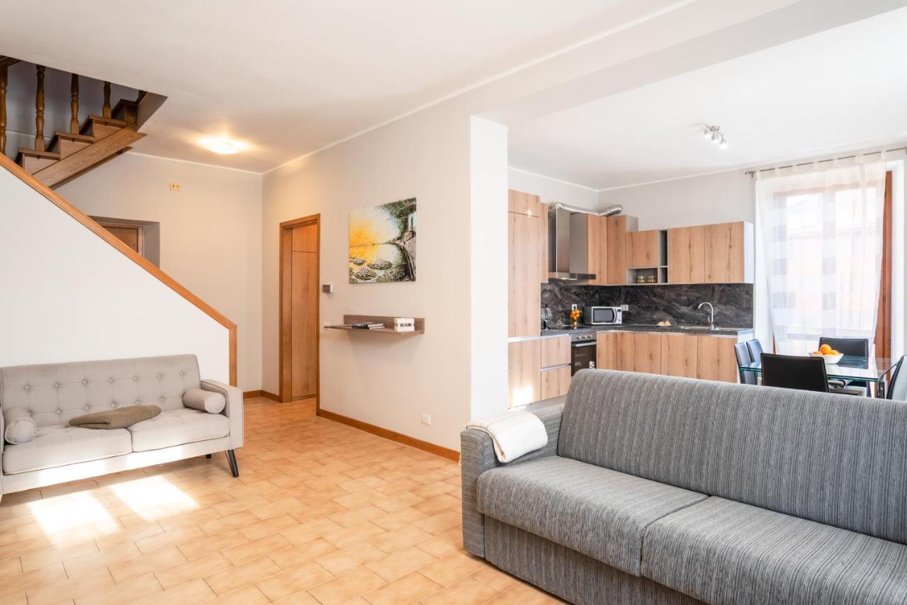 Ferienwohnung Le Tre Ninfee Di Pusiano! Free Parking Exterior foto